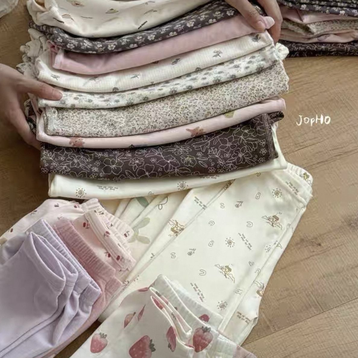 高品质专柜品牌儿童秋衣秋裤休闲风家居服套装印花针织睡衣碎花