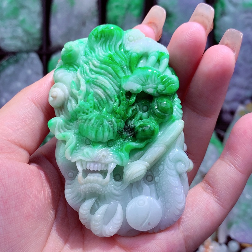 【闪购商品】翡翠颈饰未镶嵌挂件