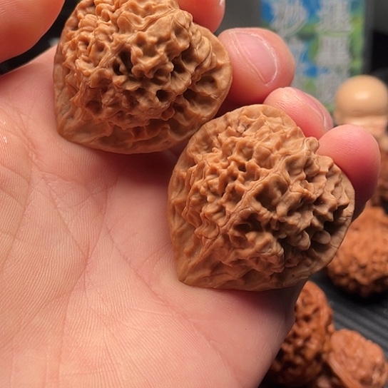 对***对手串/手链核桃秦岭文玩核桃基地