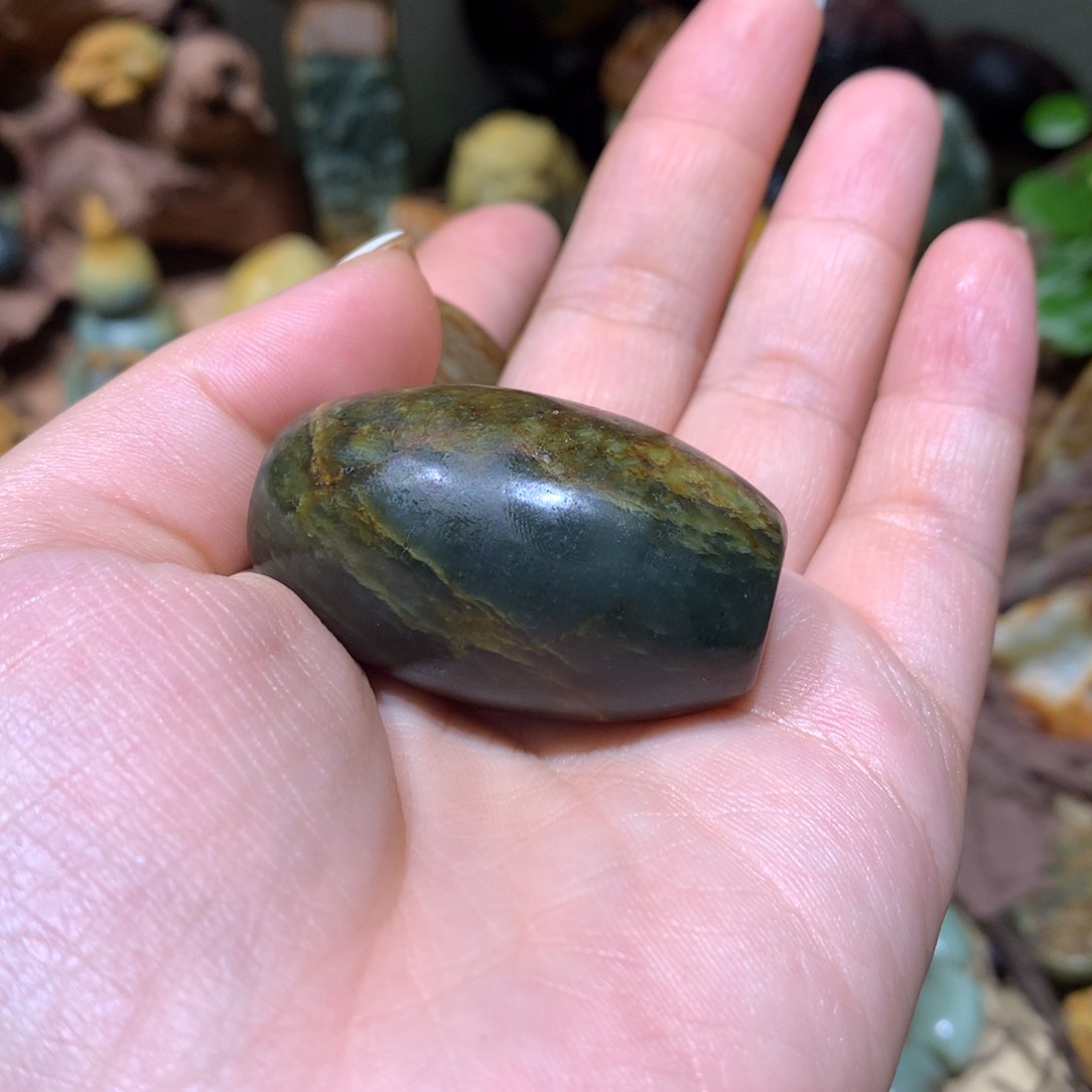 岫岩河磨玉（透闪石质玉）手把件未镶嵌