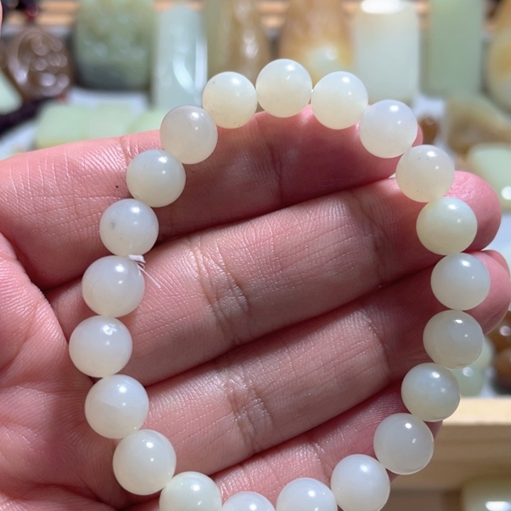 未镶嵌和田玉（糖玉）珠宝半成品