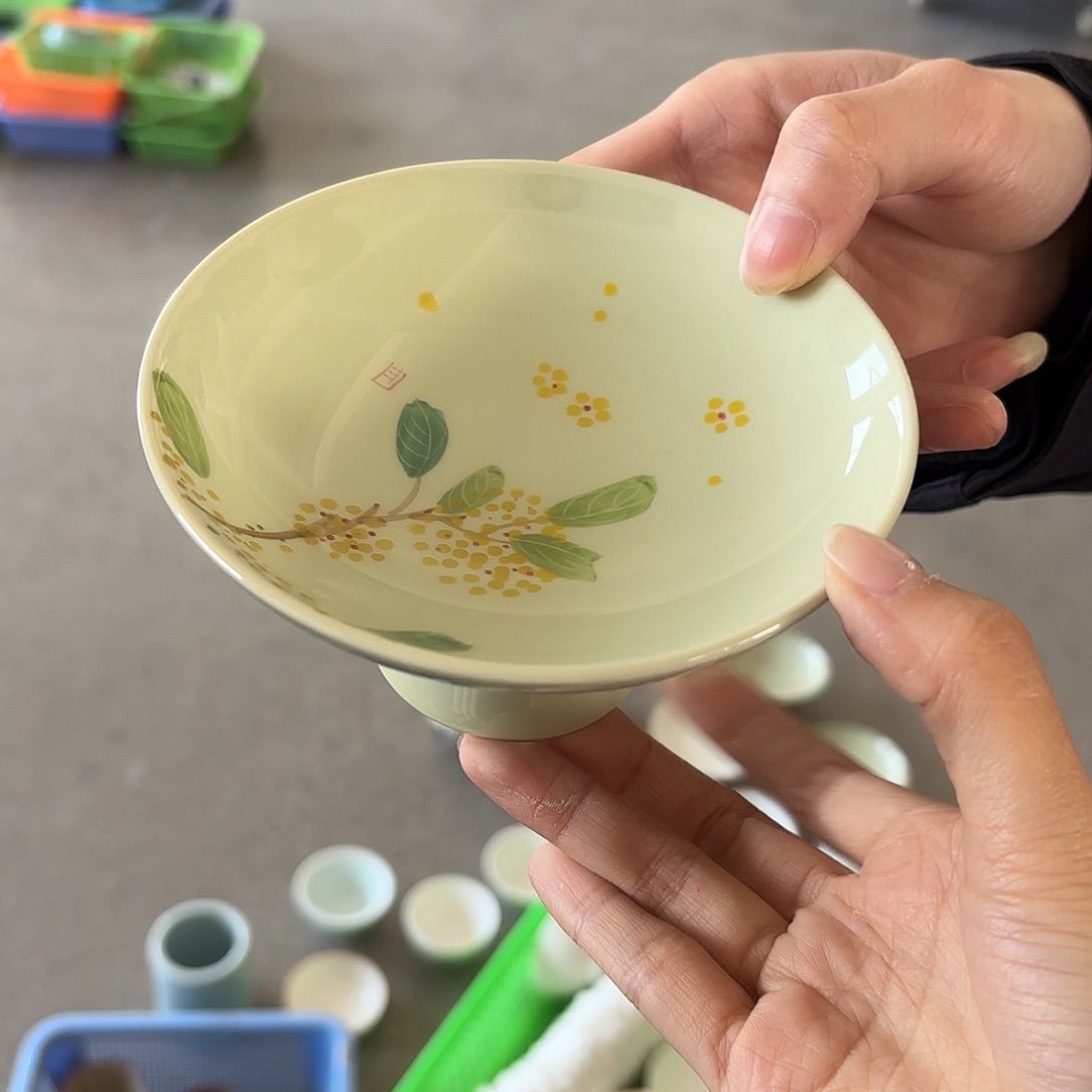 龙泉云间青瓷小米茶器