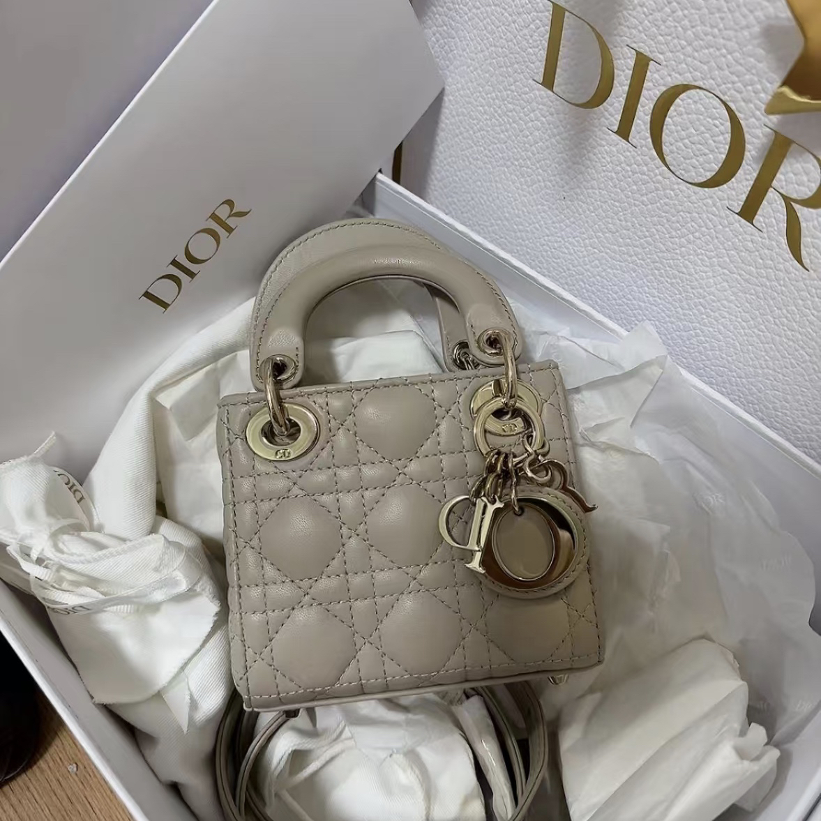 99新 DIOR/迪奥 Dior三格超迷你戴妃包 25050076-03