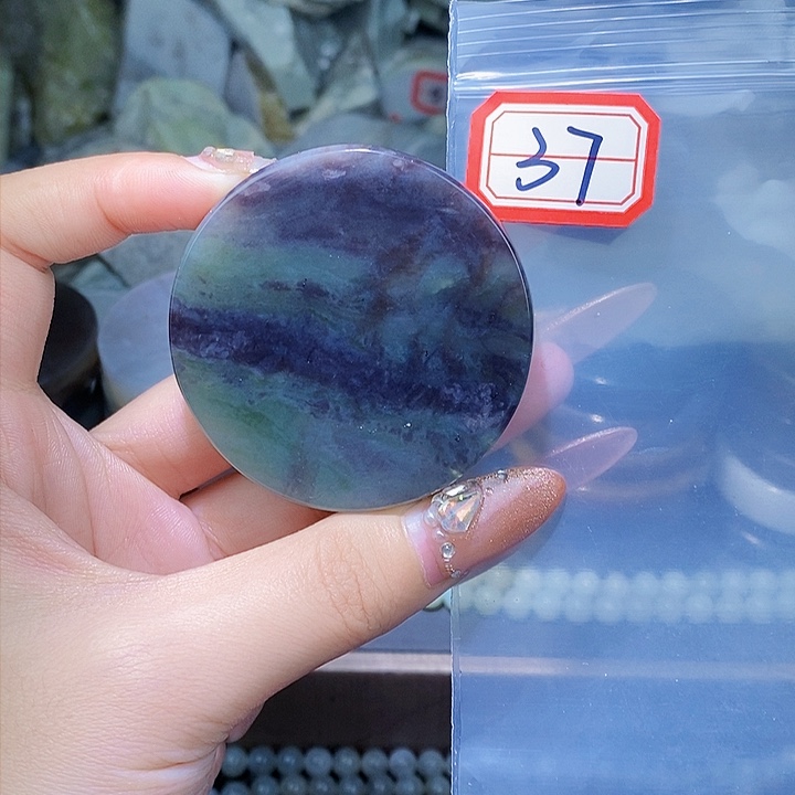 和田玉和田玉边角料随机发未镶嵌