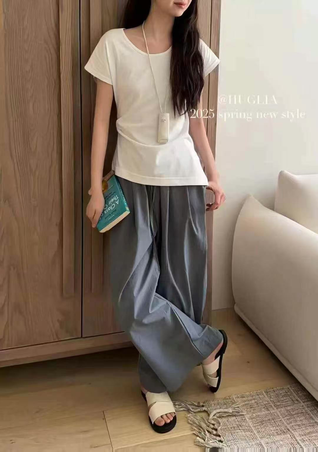 董小姐/1618纯欲圆领打底上衣衫夏辣妹修身简约百搭短袖t恤女