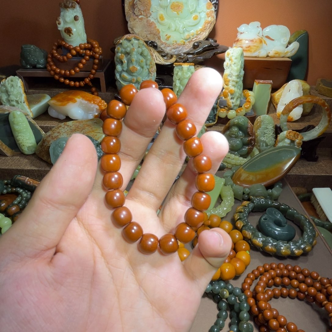 透闪石质玉手链9✖️10皮未镶嵌