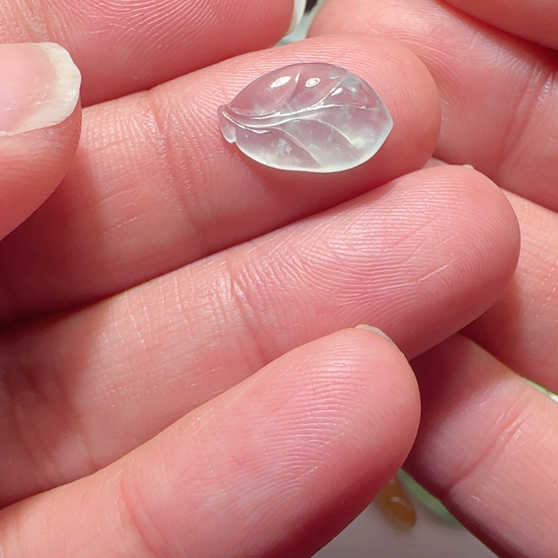 定制翡翠未镶嵌天然翡翠叶子