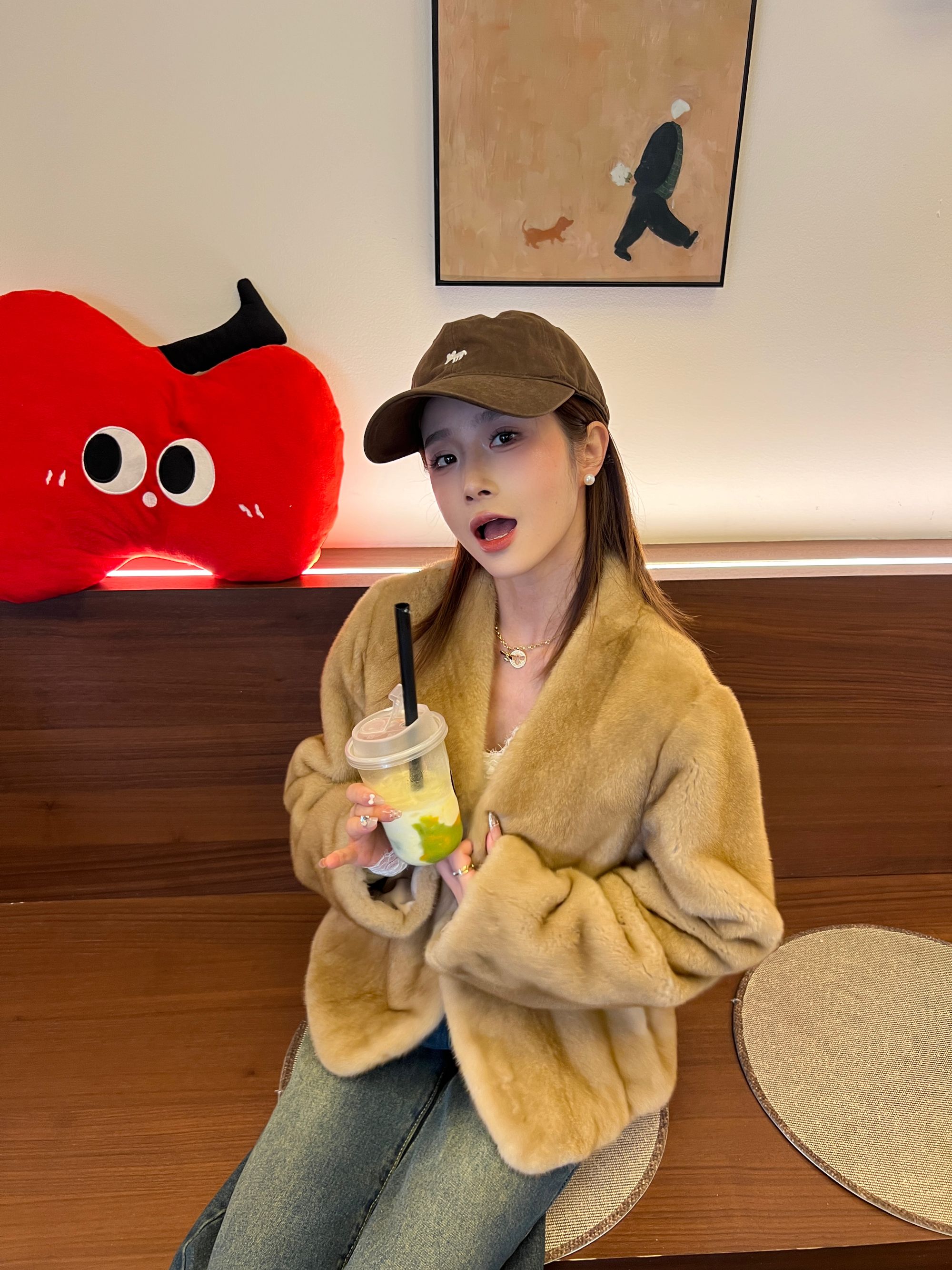 卡卡「飞鸿踏雪」天鹅绒双紫标貂皮大衣V领水貂整貂女2025新款