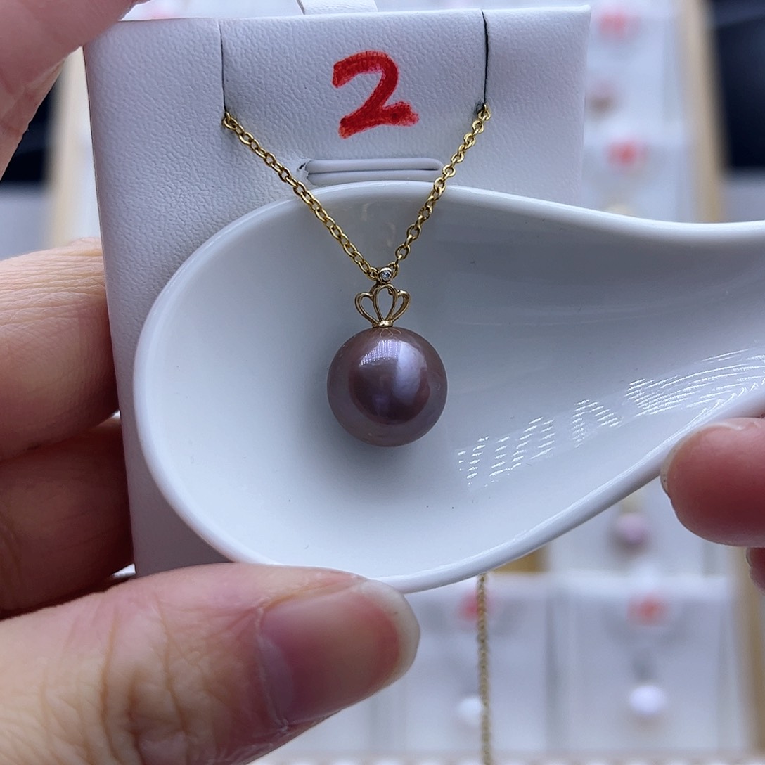 淡水珍珠吊坠(赠链)18K金镶嵌
