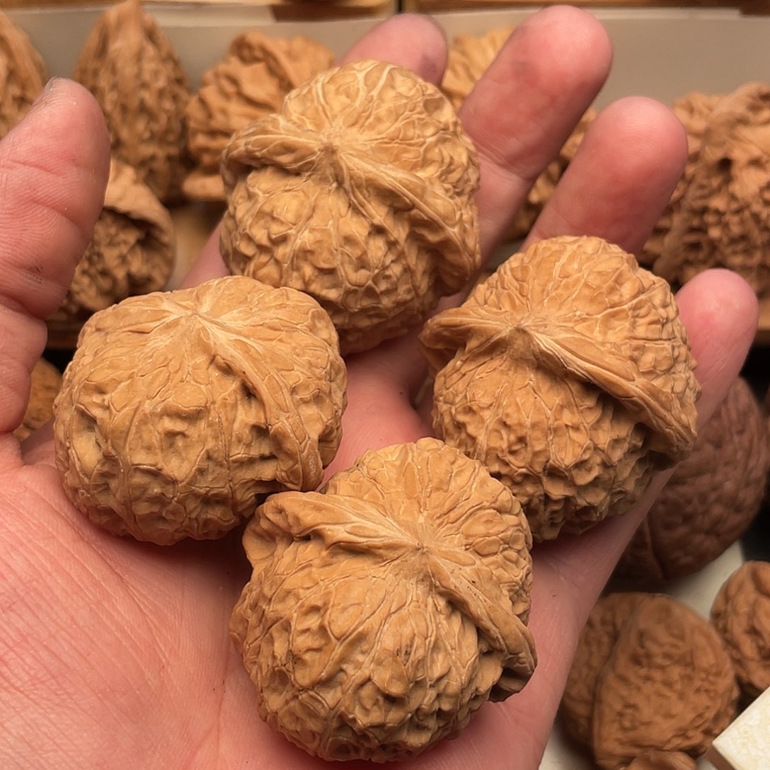 刘***屈文玩核桃吊坠南瓜