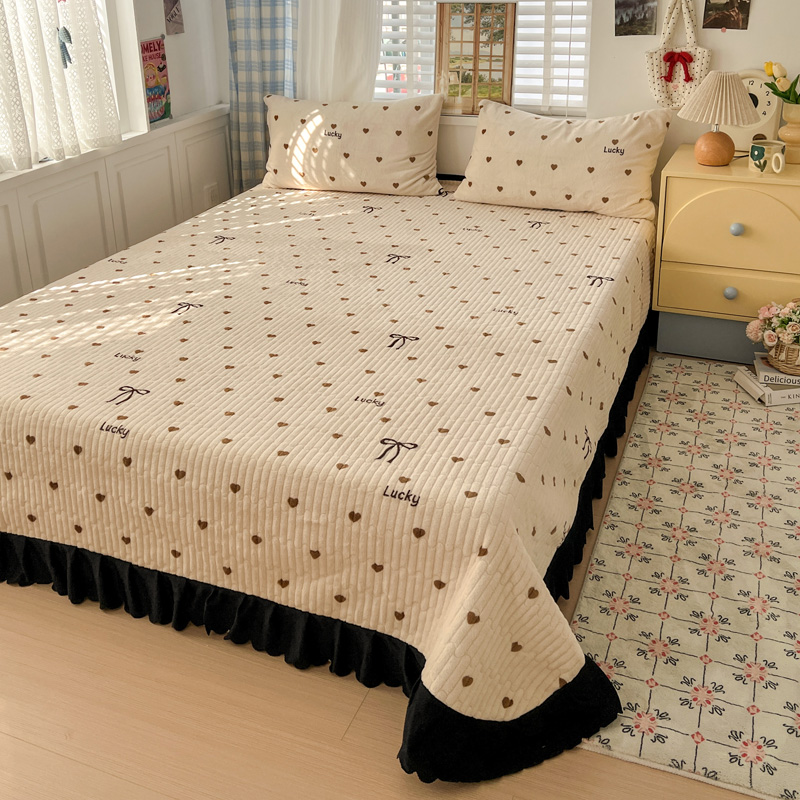 床盖特价!2025新款牛奶绒床盖夹棉花边韩版印花单床盖三件套