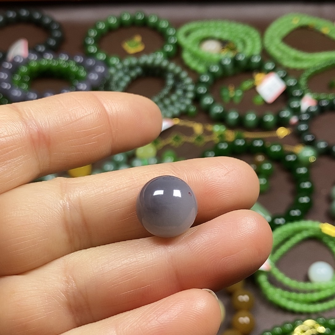 最***金和田玉未镶嵌颈饰14mm