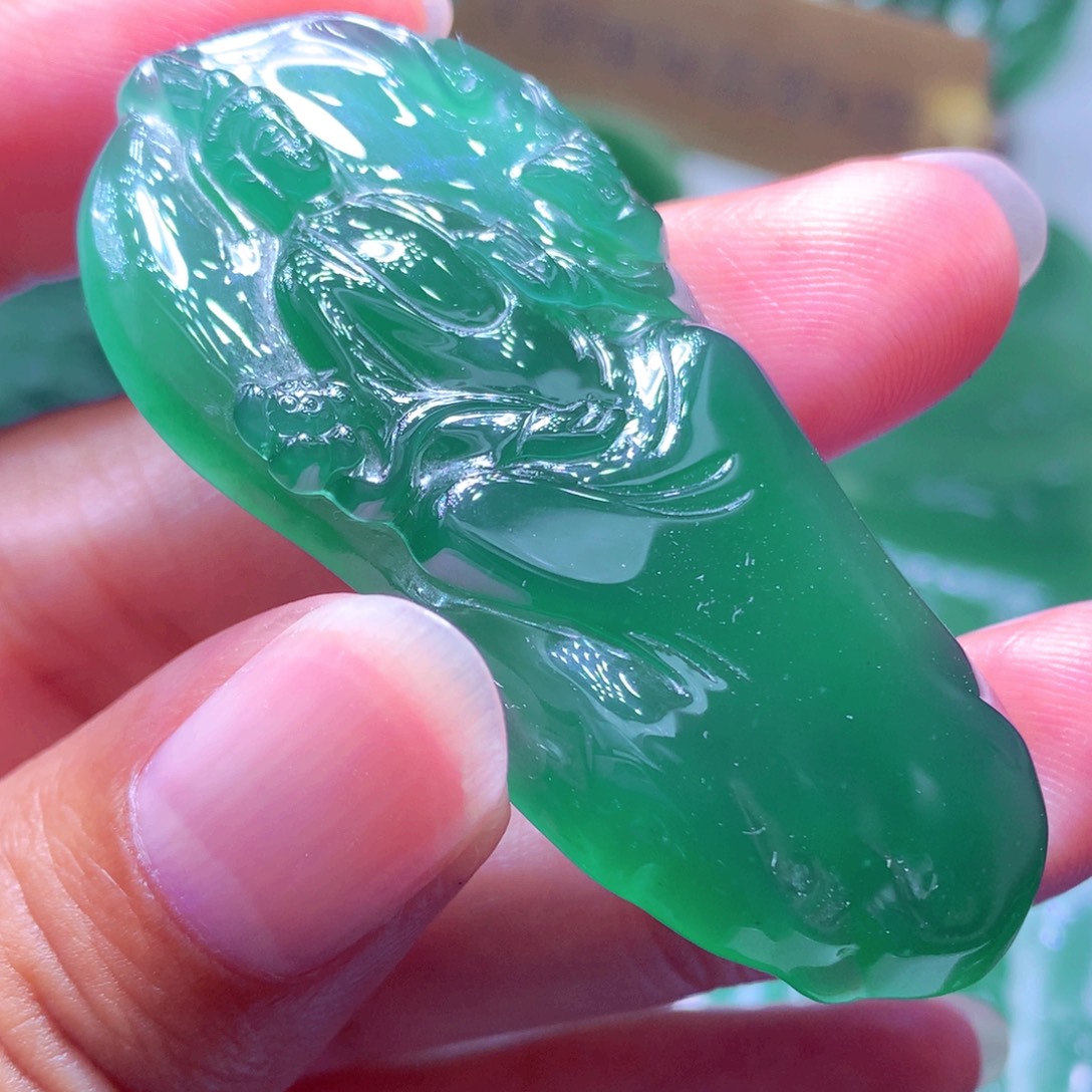 斜****定制翡翠未镶嵌天然