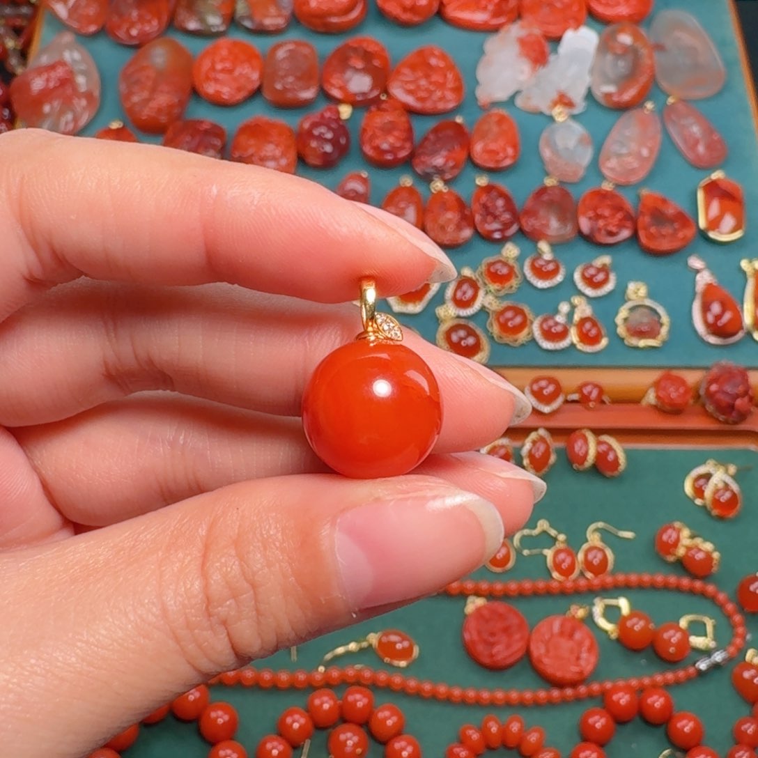 南红玛瑙南红18K金镶嵌