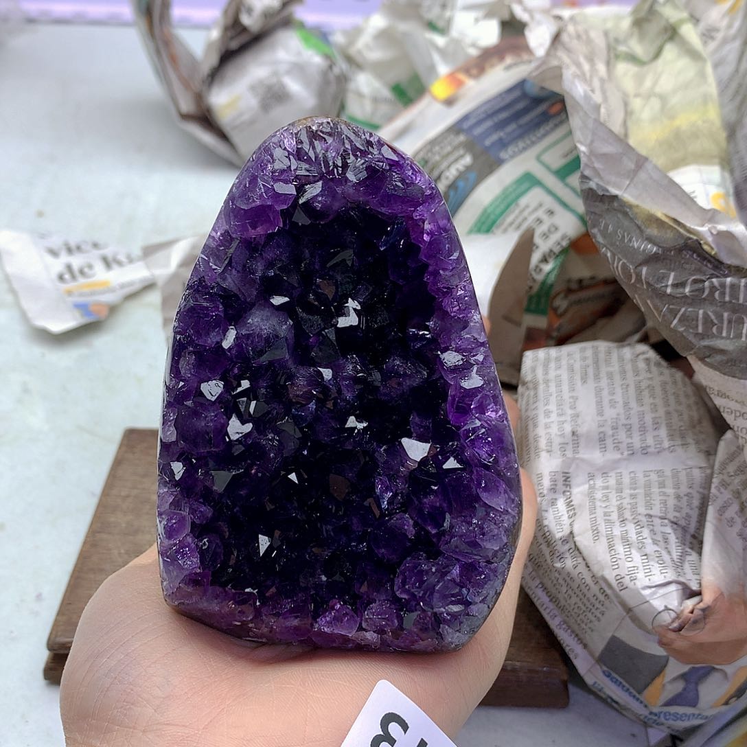 紫晶大型摆件（非配饰）未镶嵌