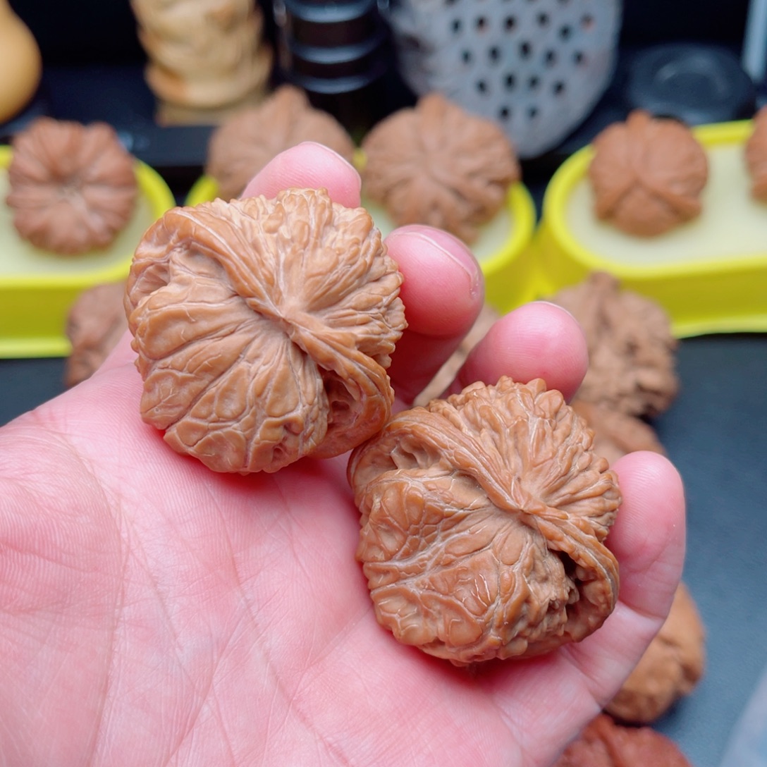 吊坠文玩核桃四座楼蛇头40×38×32