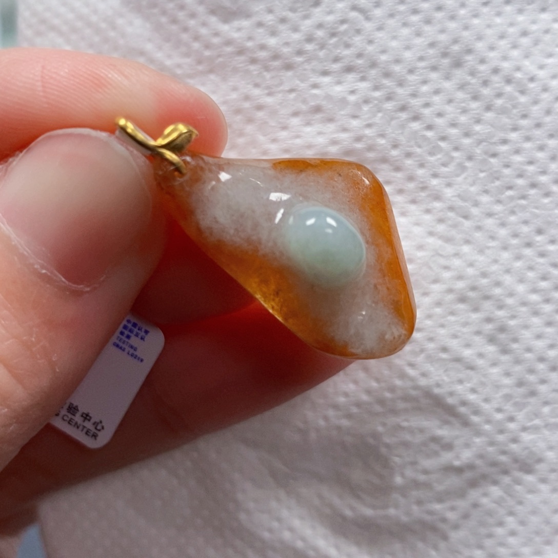 【闪购商品】翡翠吊坠(不含链)未镶嵌4665