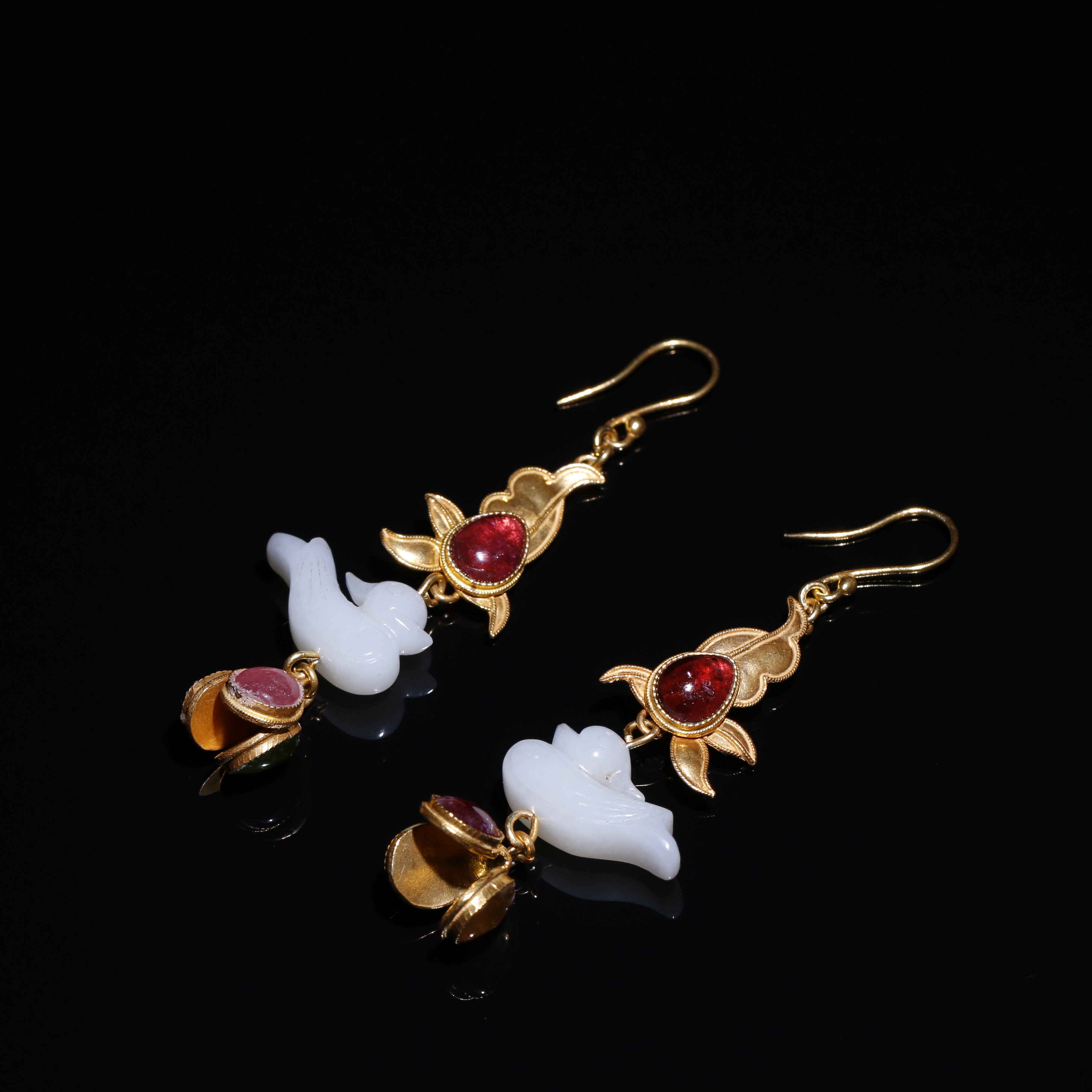 和田玉耳坠/宫廷密宝禄/北京益州文物商店