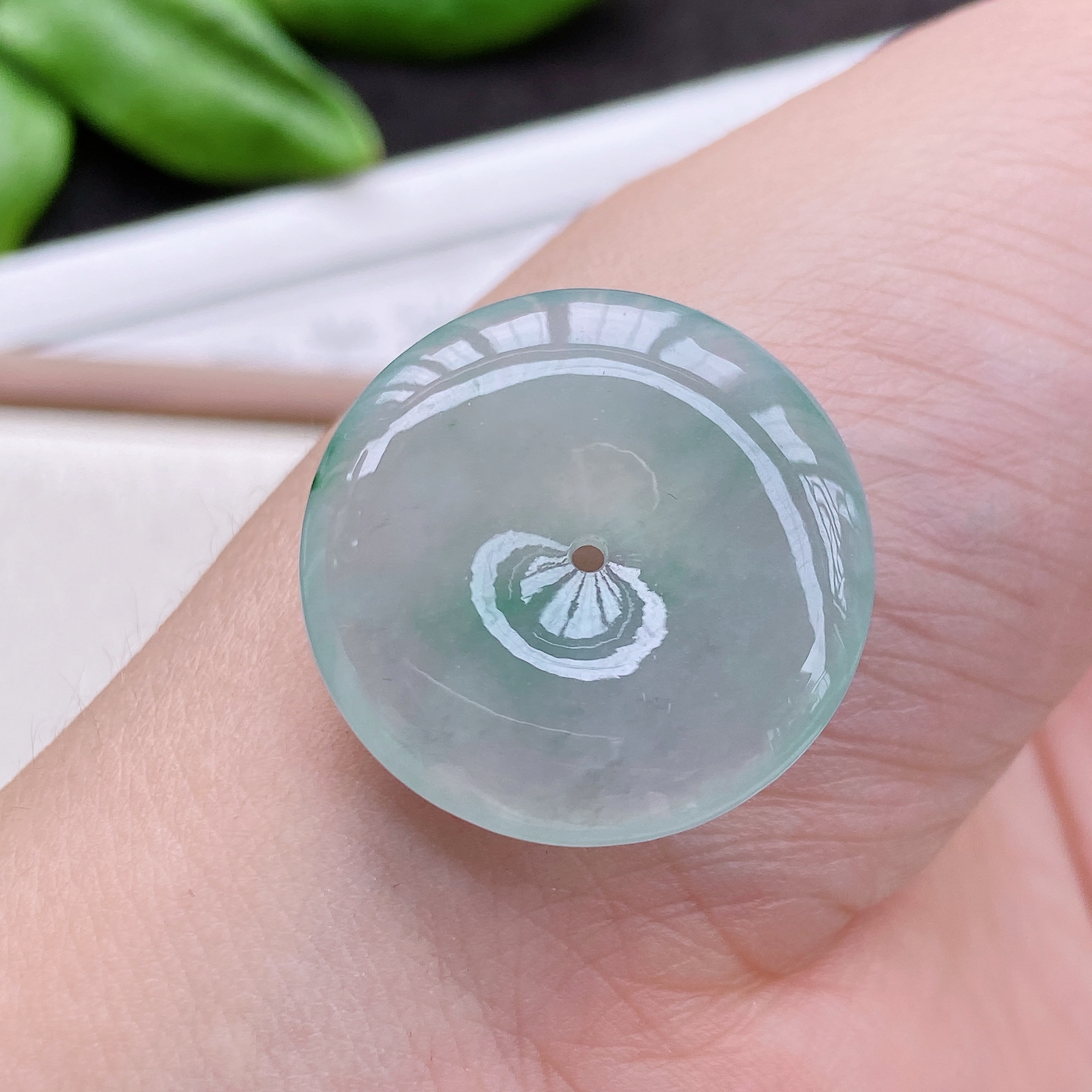 天然翡翠A货冰种水润胶感平安扣吊坠