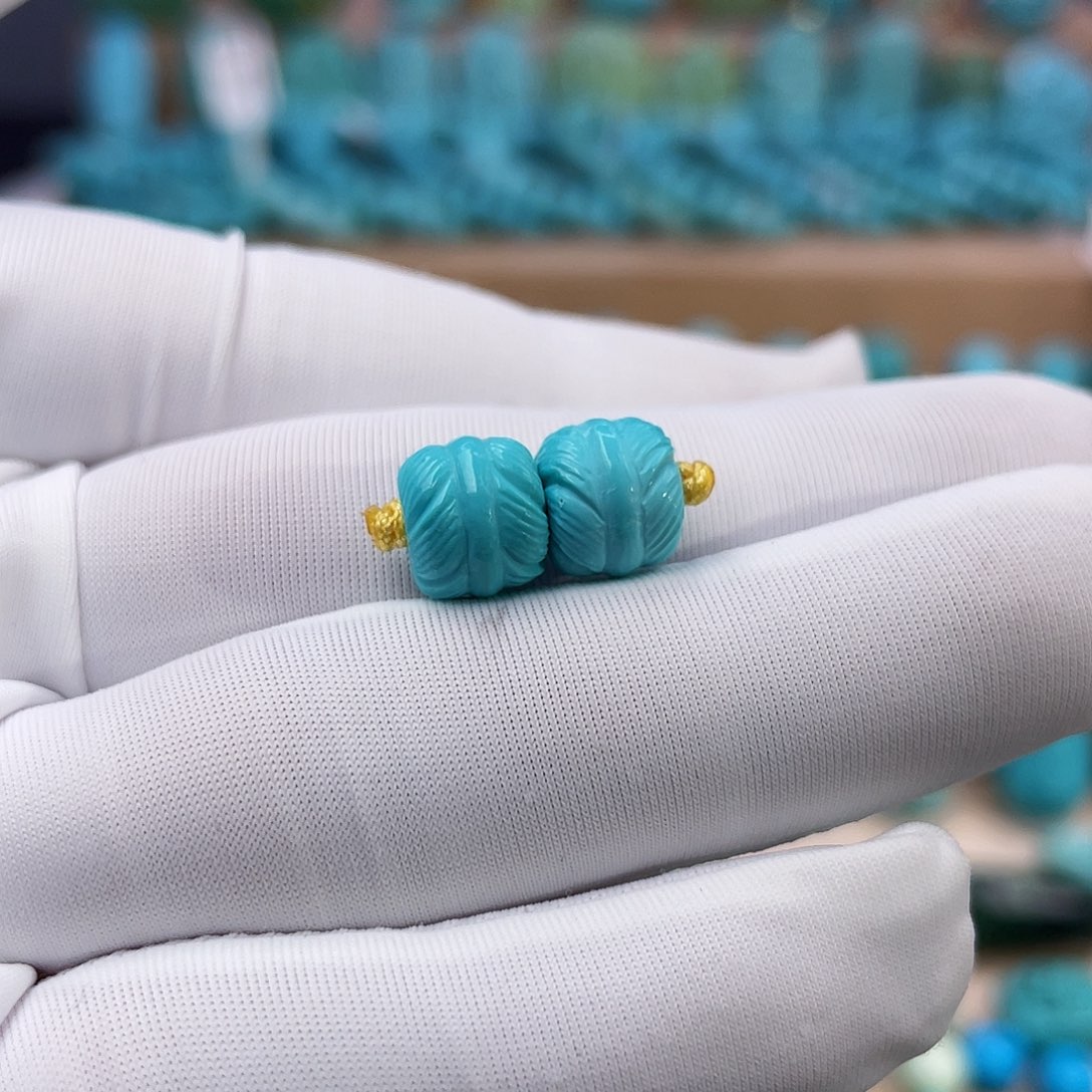 绿松石珠宝奇石18K金镶嵌柴**猫