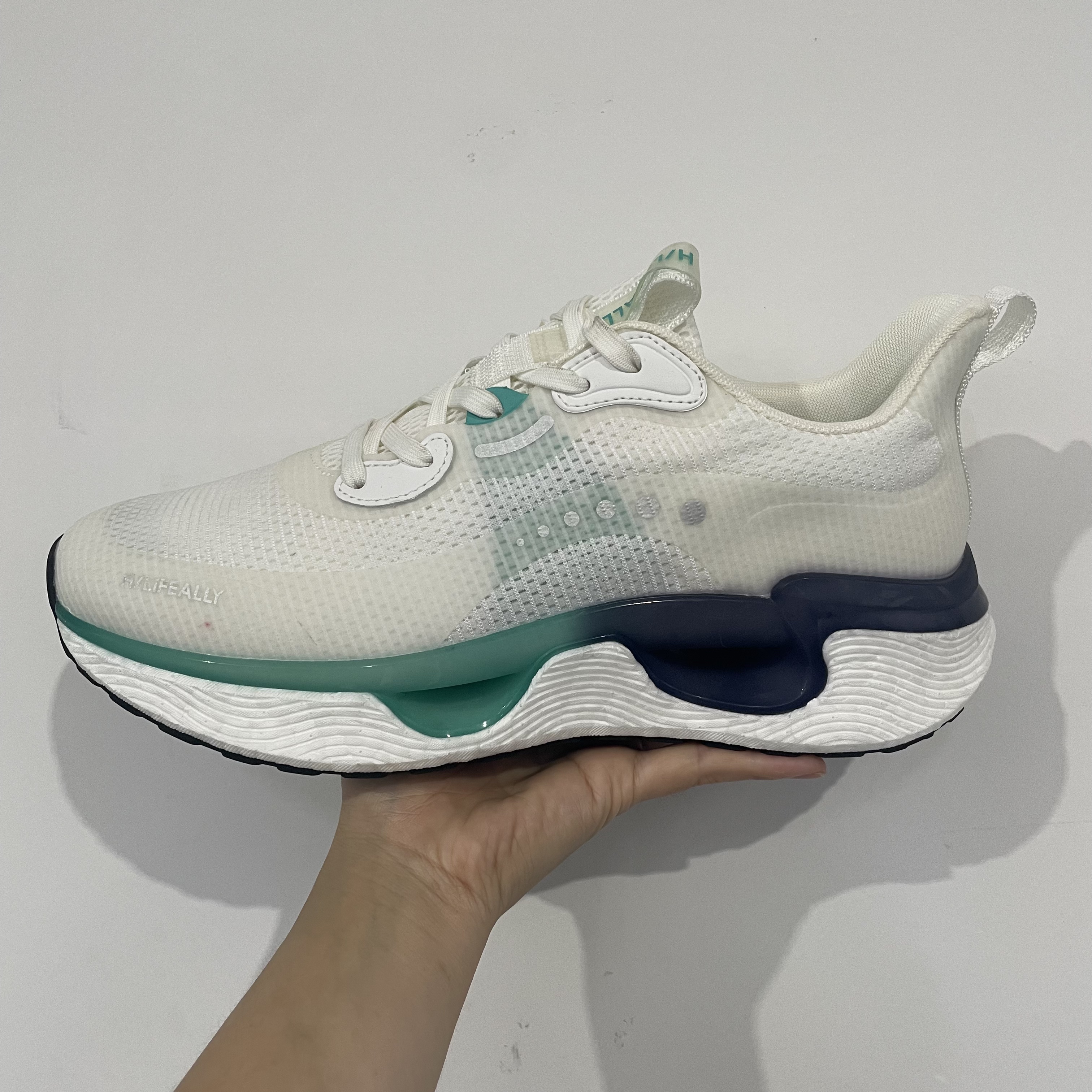 乐乐——外贸日常通勤慢跑户外运动鞋（外贸微瑕，完美主义者慎拍）