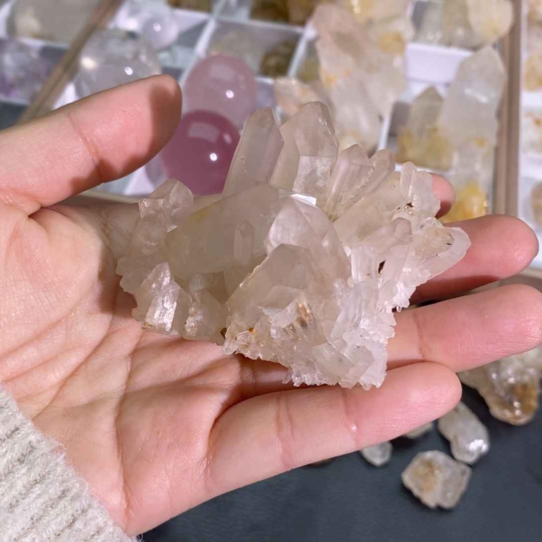未镶嵌珠宝半成品水晶