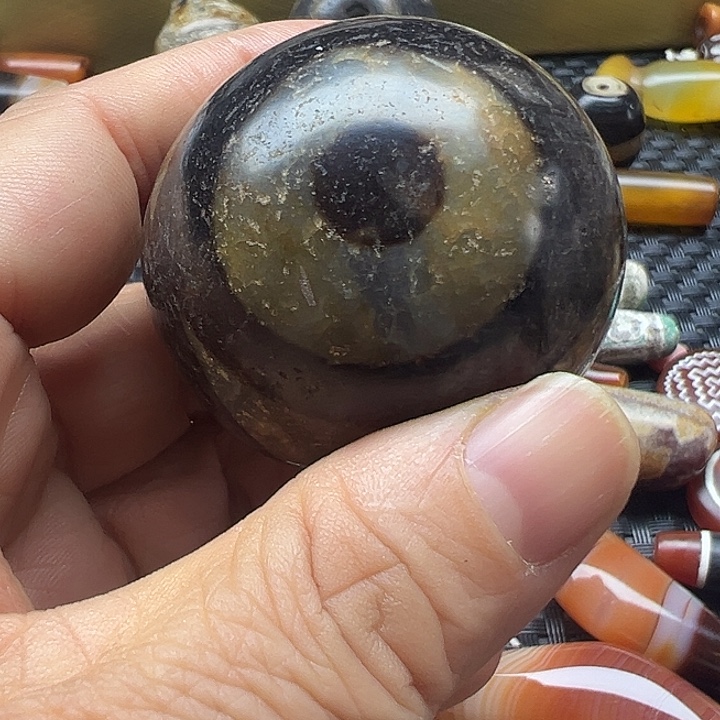 收***玩玛瑙/玉髓未镶嵌手链