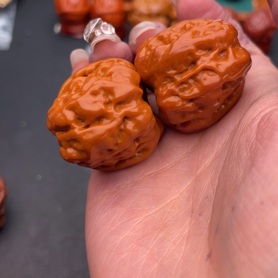 微***城把件文玩核桃蛤蟆头