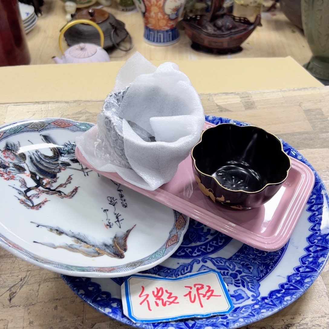 瓷片陶瓷和金属表面涂了
