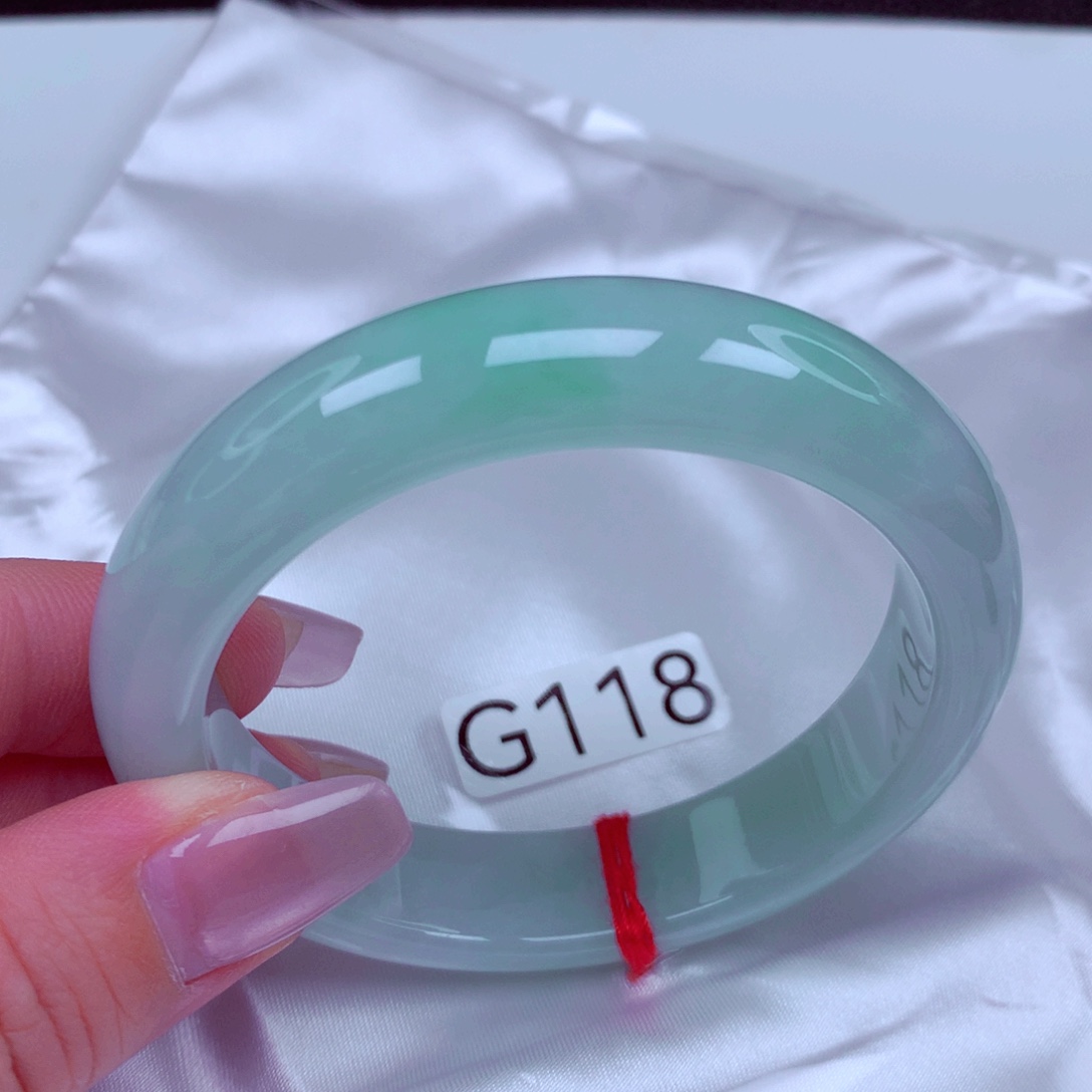 翡翠未镶嵌手镯手镯