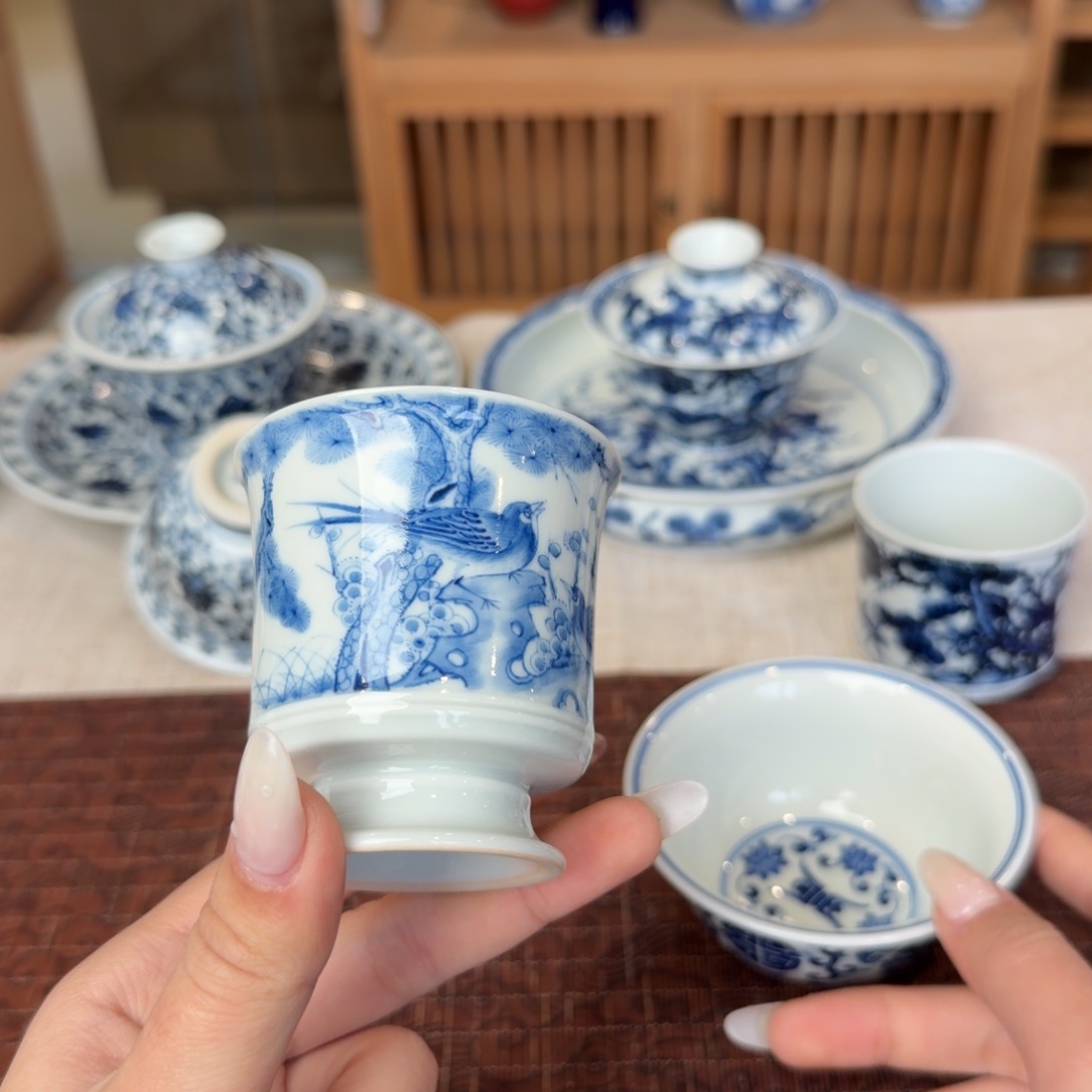 瓷片青花瓷器的制作工艺与工艺等方面都