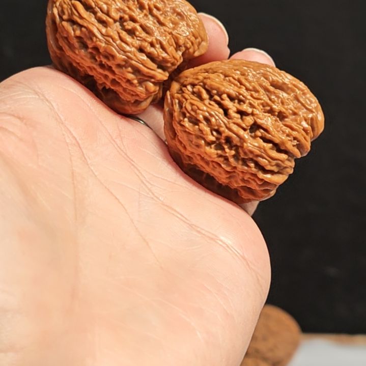 狂***吊坠桃核36凹底拉丝天残