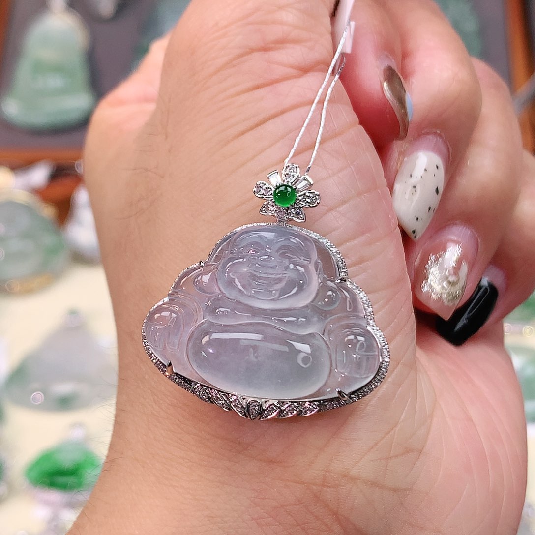 翡翠18K金镶嵌颈饰佛公