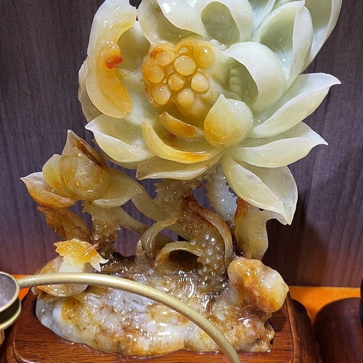 蛇纹石玉（覆膜）珠宝奇石合金