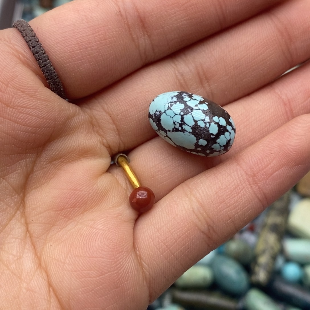 南红玛瑙未镶嵌珠宝奇石