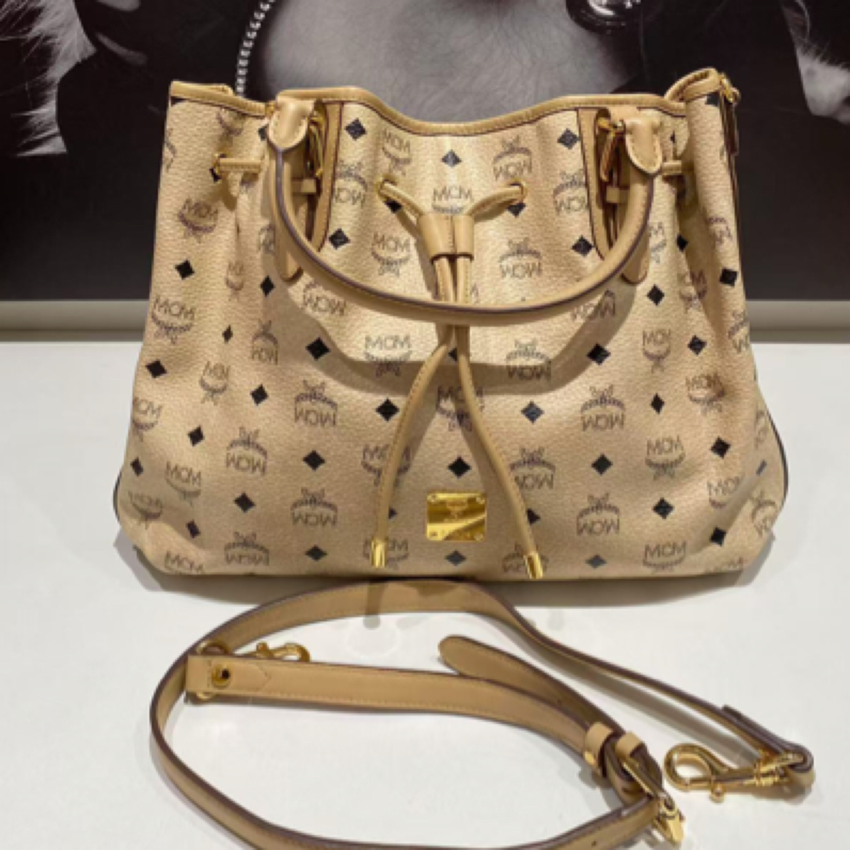 99新 MCM mcm抽绳手提包 40*30*16  7714