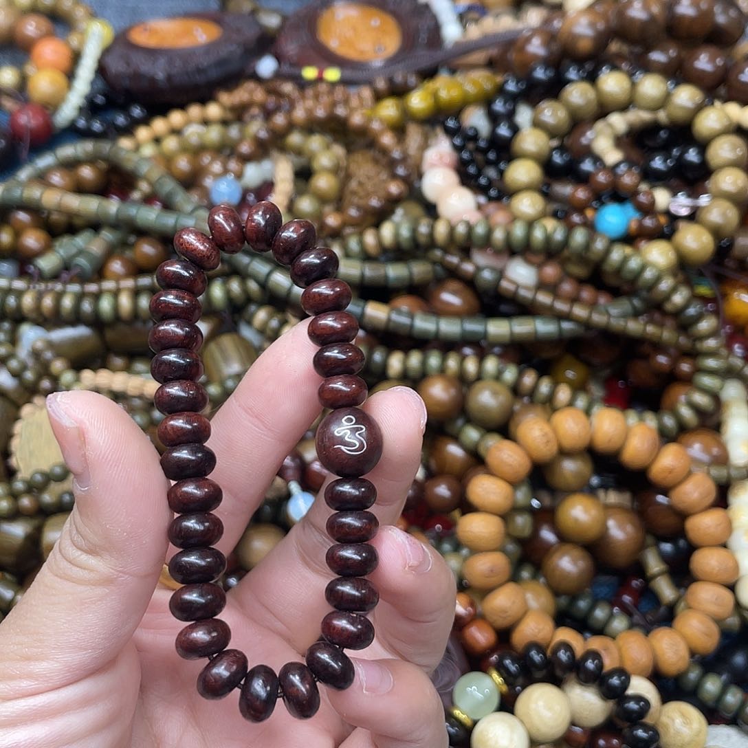 维腊木（绿檀）无事牌