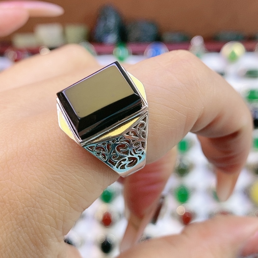 【闪购商品】银S925镶嵌戒指和田玉君*