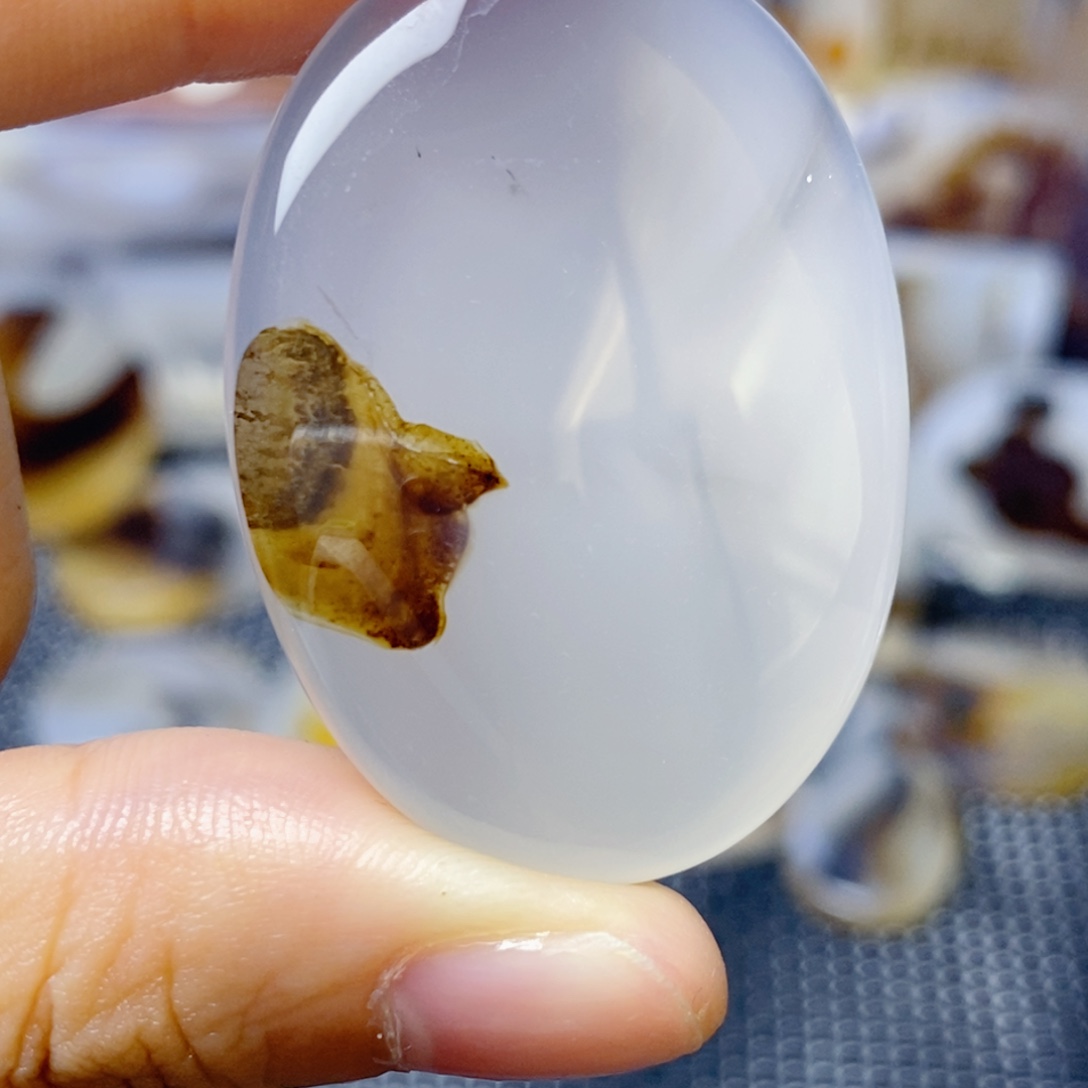 玛瑙/玉髓未镶嵌珠宝半成品