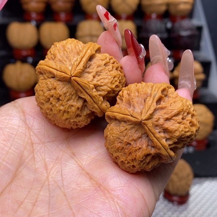 文玩核桃把件天狼三楞24号