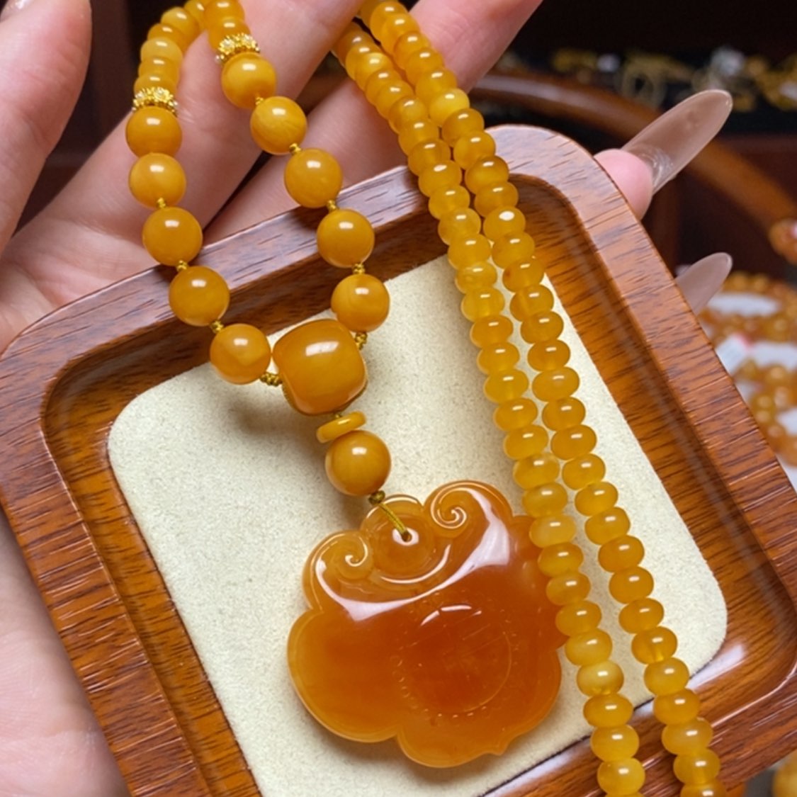 【闪购商品】蜜蜡颈饰未镶嵌项链