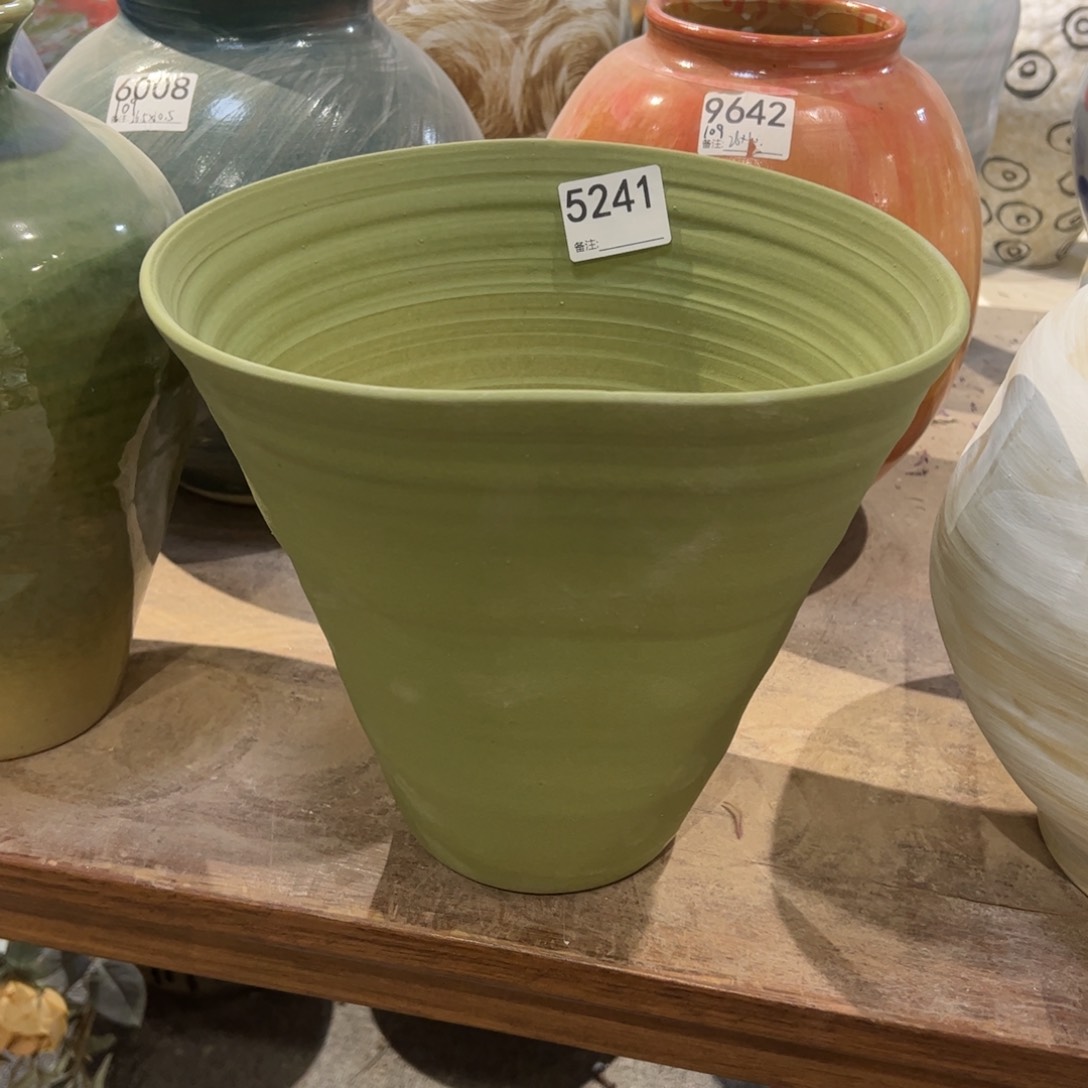 瓷片5241高23口23已打孔