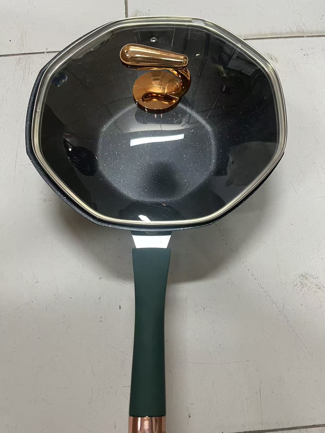 3430-3432cm/34cm炒锅2kg以实际为准