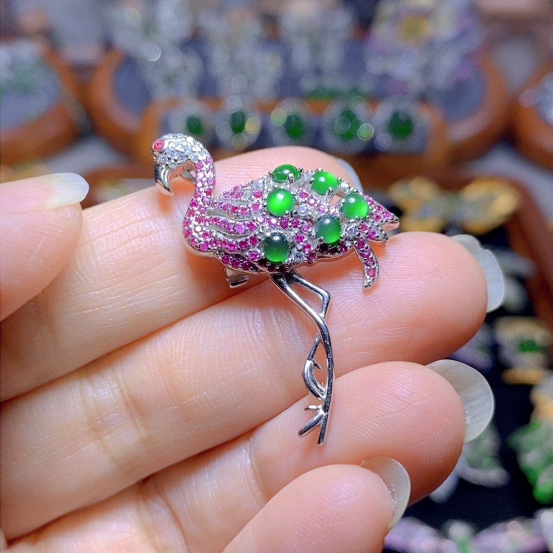 翡翠颈饰银S925镶嵌天然翡翠