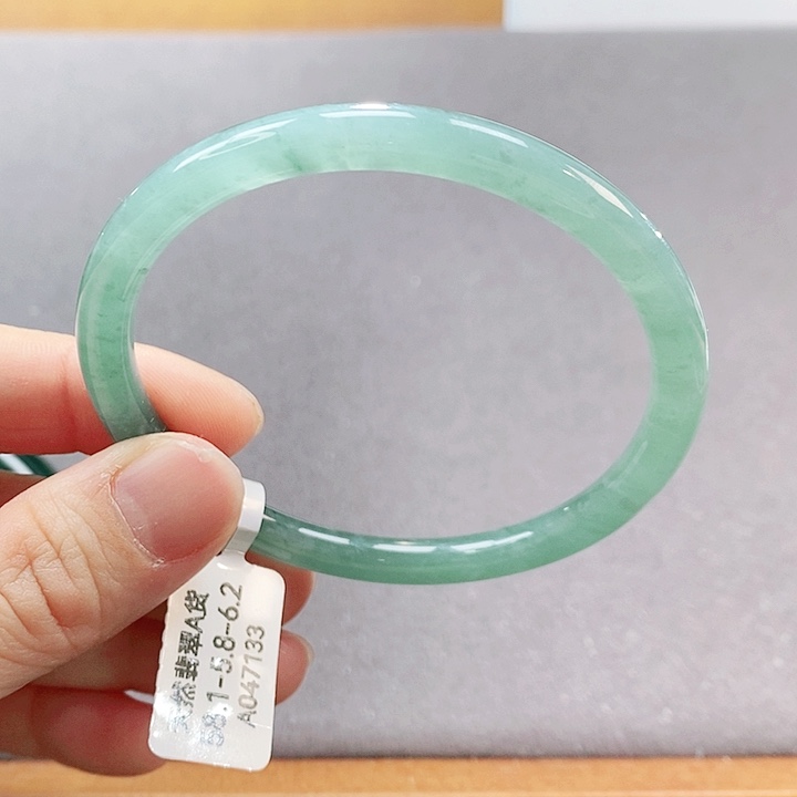 【闪购商品】翡翠手镯（圆镯）未镶嵌