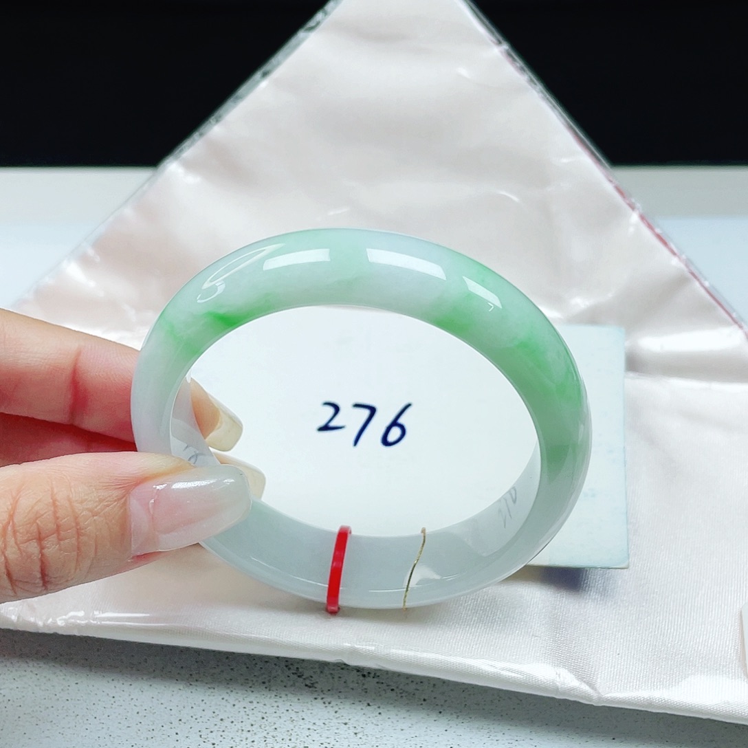 翡翠未镶嵌手镯 正圈52+