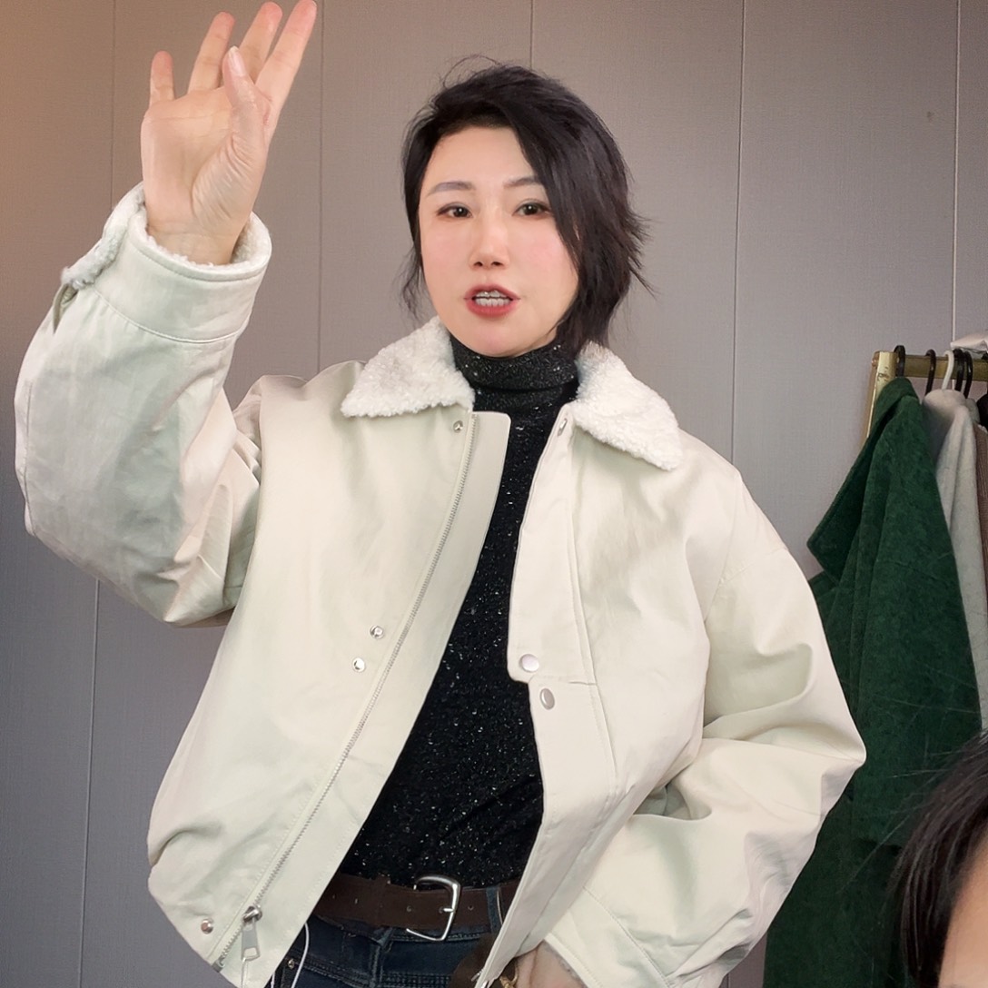 棉服去拍去拍去拍