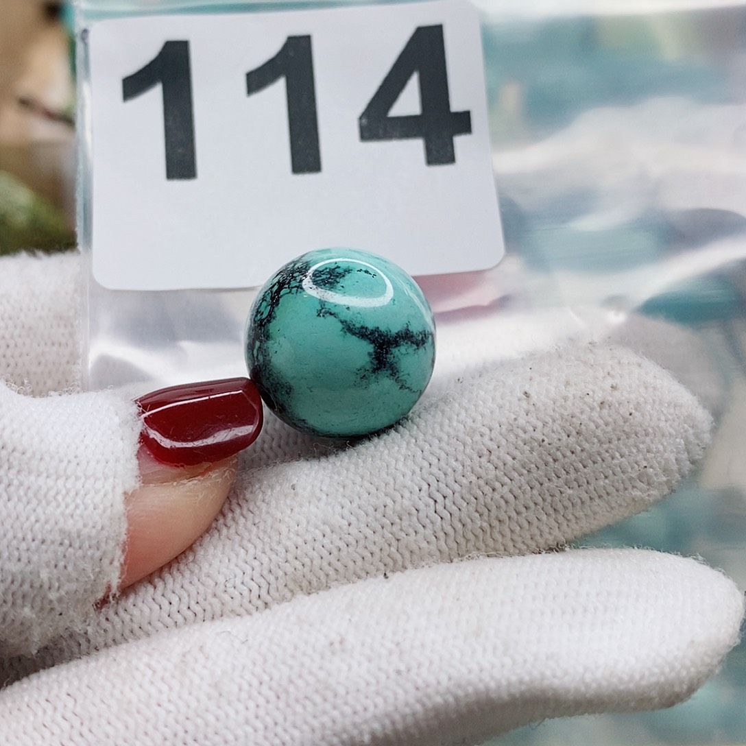 绿松石颈饰未镶嵌