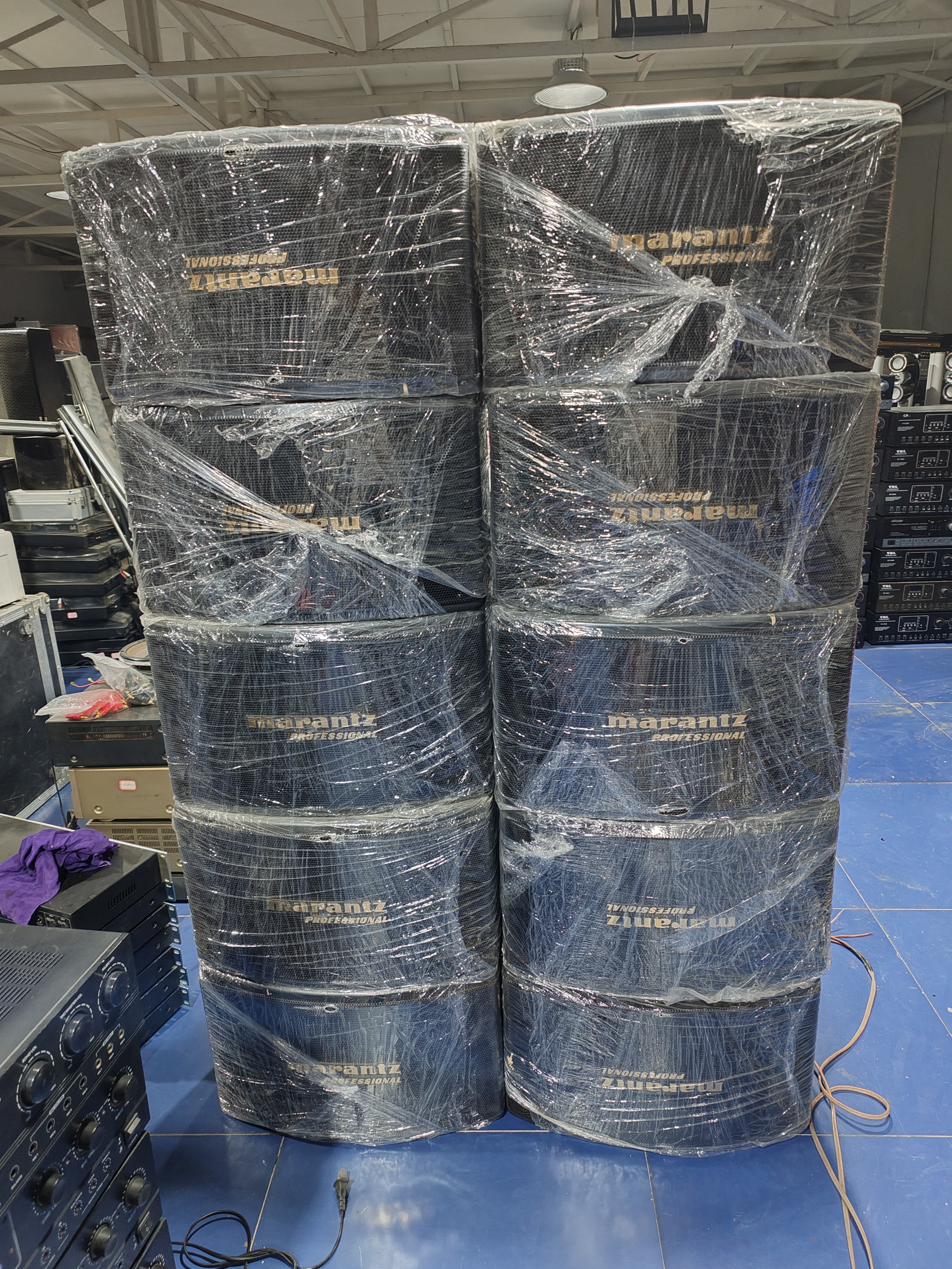 8新  二手马兰士卡包音箱一对，出声，随机发货，不带线材，不退不换