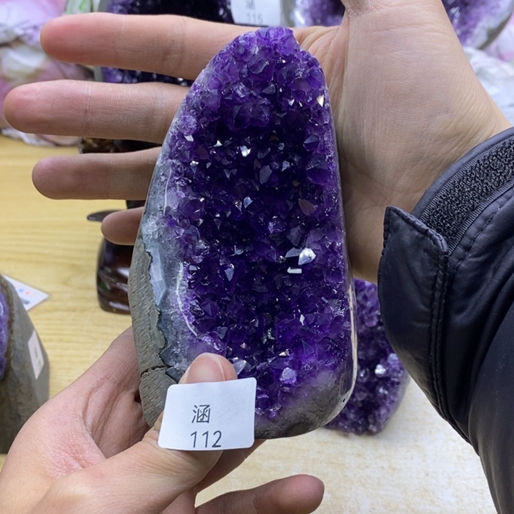 水晶大型摆件（非配饰）未镶嵌边*
